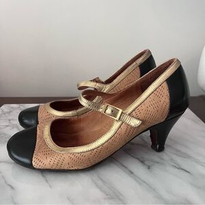 CHIE MIHARA Black/Tan/Gold Pattern Mary-Jane Shoes, Heels 37